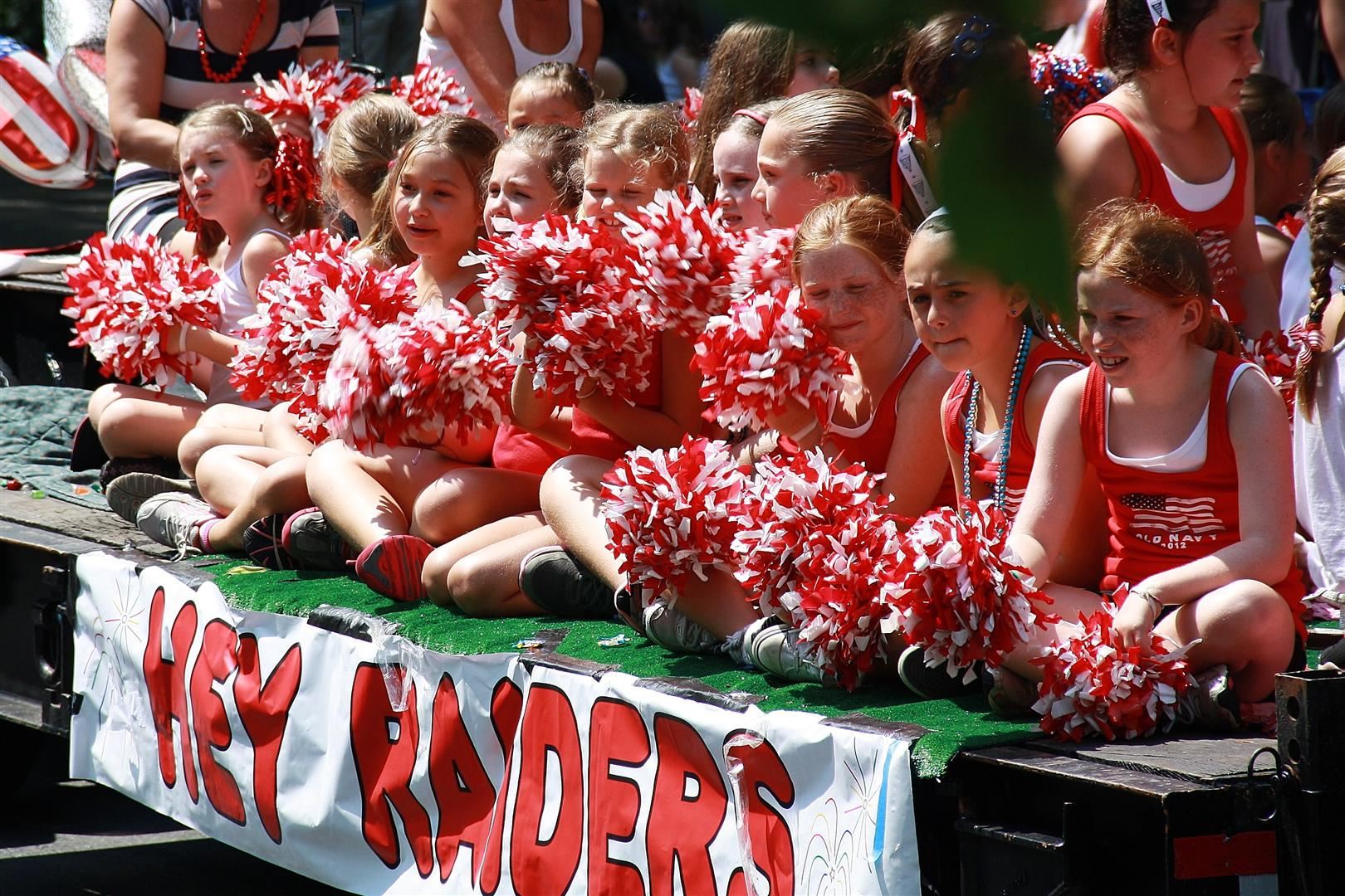 Hey Raiders Float